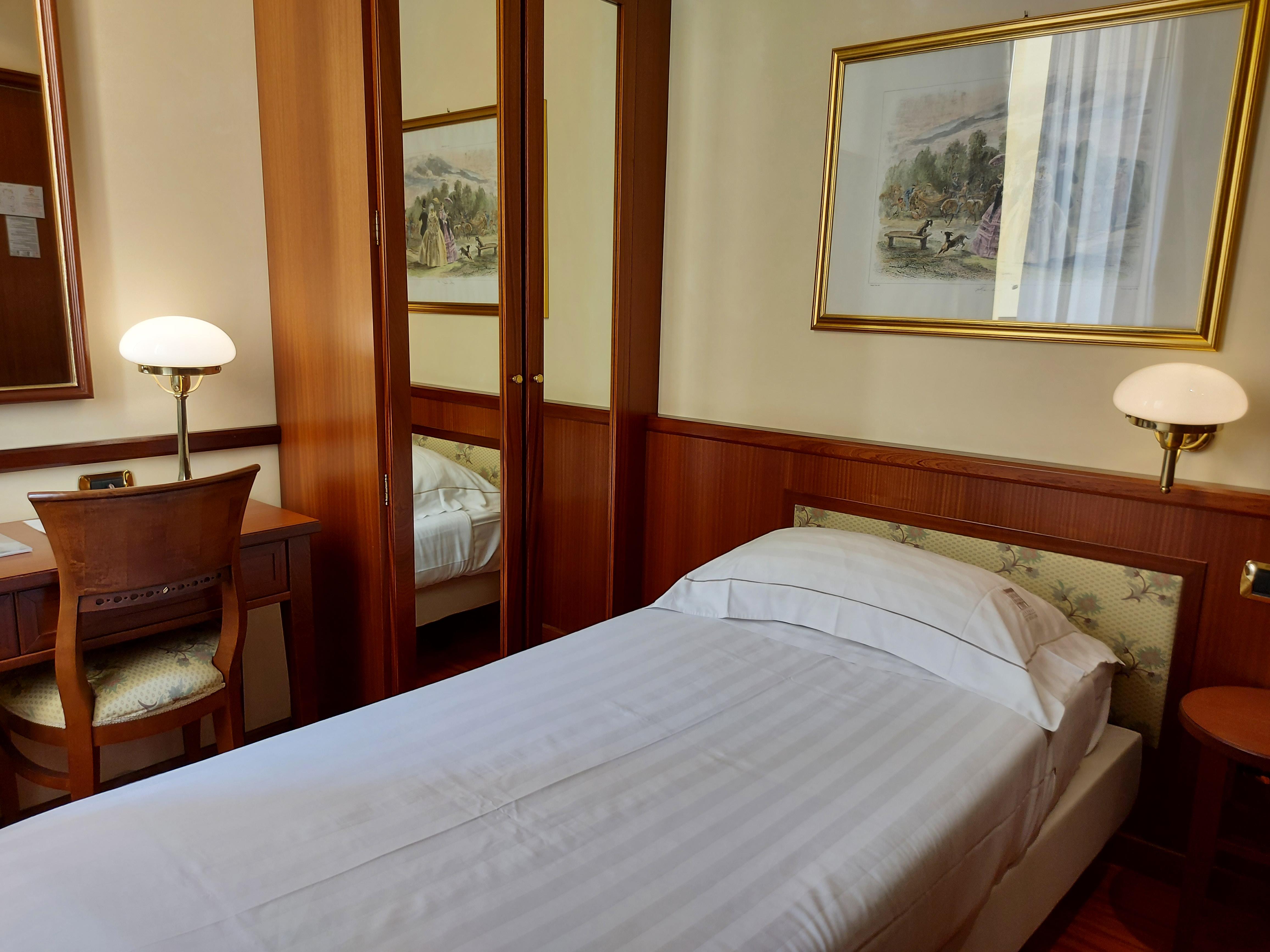 קורג'ו Phi Hotel Dei Medaglioni מראה חיצוני תמונה