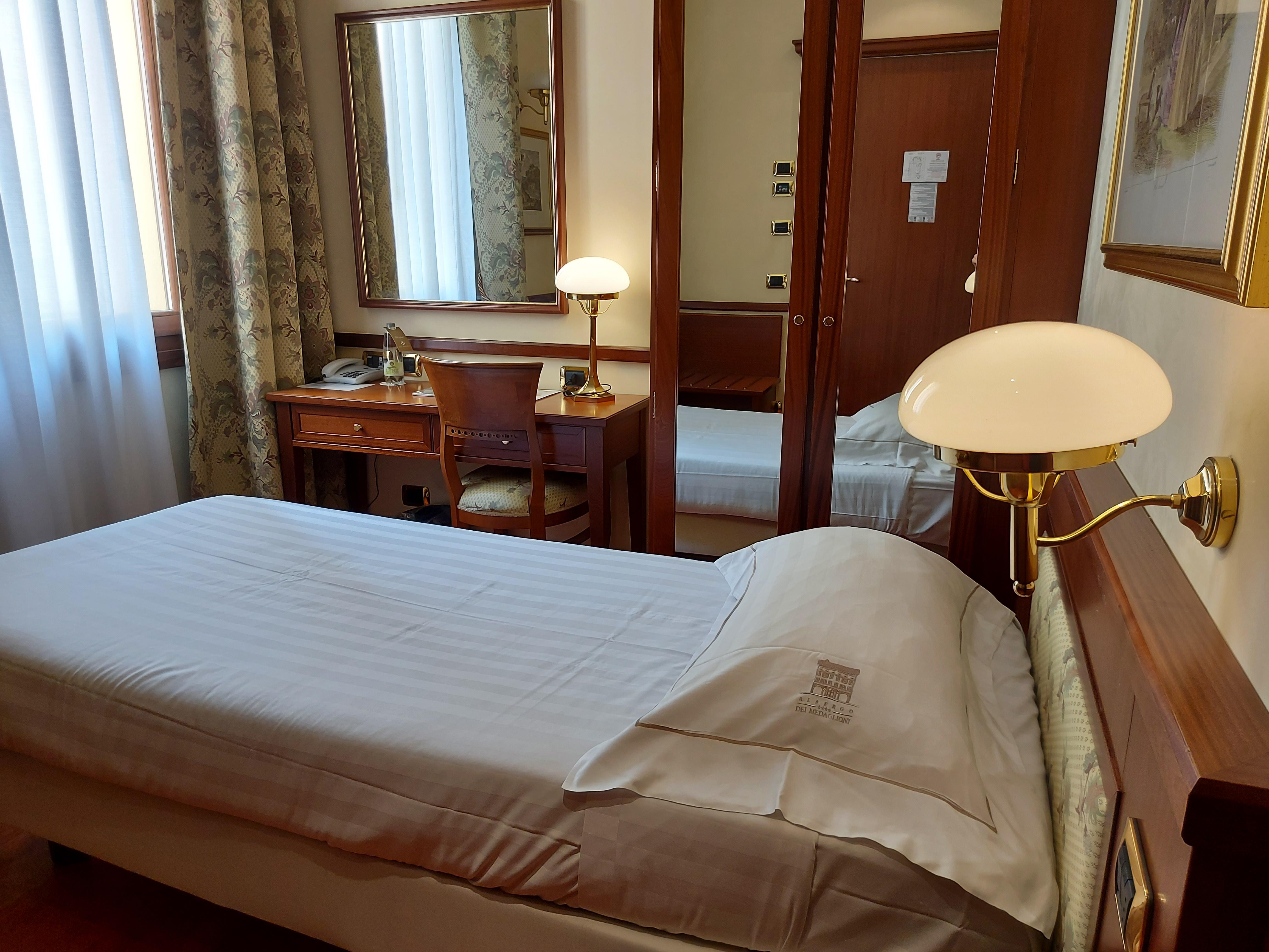 קורג'ו Phi Hotel Dei Medaglioni מראה חיצוני תמונה